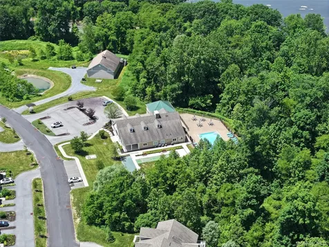 64 Hudson View Terrace Hyde Park NY 12538