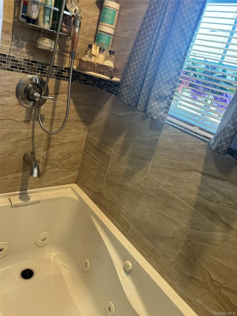 120 Fir Street Valley Stream NY 11580