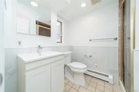 6 Manor Drive Bethpage NY 11714