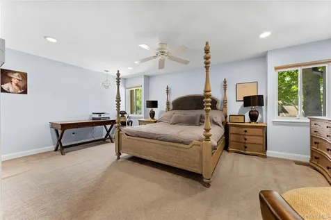 246 Hamlet Drive Jericho NY 11753