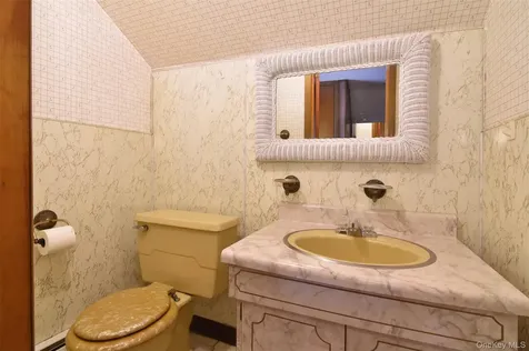 73 Lincoln Avenue Yonkers NY 10704