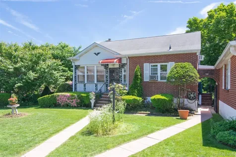73 Lincoln Avenue Yonkers NY 10704