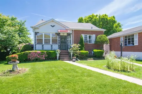 73 Lincoln Avenue Yonkers NY 10704