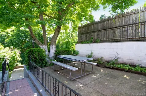73 Lincoln Avenue Yonkers NY 10704