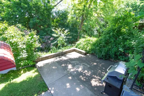 73 Lincoln Avenue Yonkers NY 10704