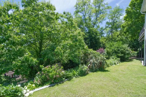 73 Lincoln Avenue Yonkers NY 10704
