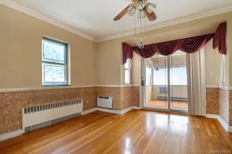 73 Lincoln Avenue Yonkers NY 10704