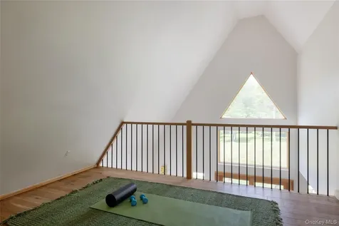 55 Garden House Road Hurleyville NY 12747