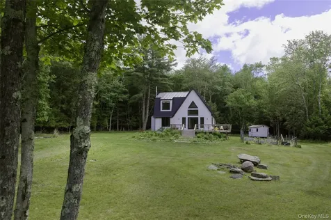 55 Garden House Road Hurleyville NY 12747