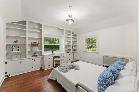 25 Cabin Ridge Road Chappaqua NY 10514