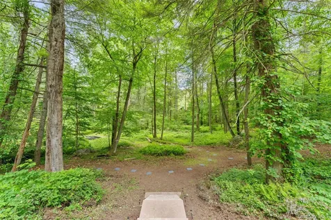25 Cabin Ridge Road Chappaqua NY 10514