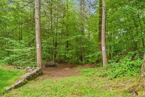 25 Cabin Ridge Road Chappaqua NY 10514