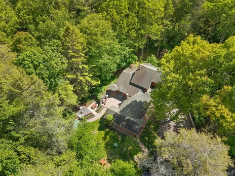 25 Cabin Ridge Road Chappaqua NY 10514