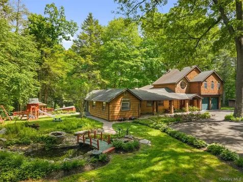 25 Cabin Ridge Road Chappaqua NY 10514