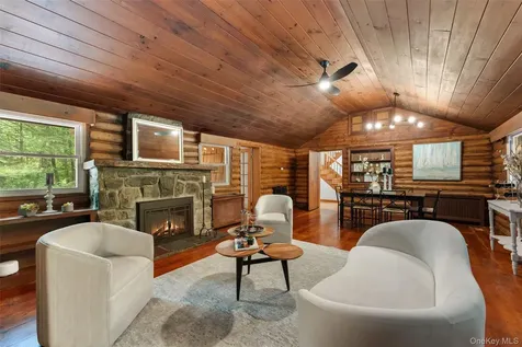 25 Cabin Ridge Road Chappaqua NY 10514