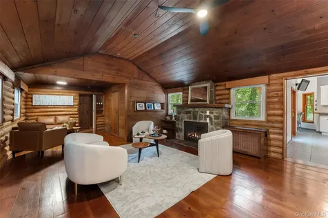 25 Cabin Ridge Road Chappaqua NY 10514