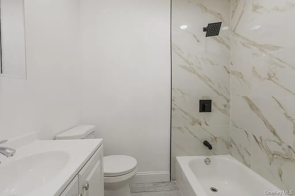 31 Amarillo Drive Nanuet NY 10954