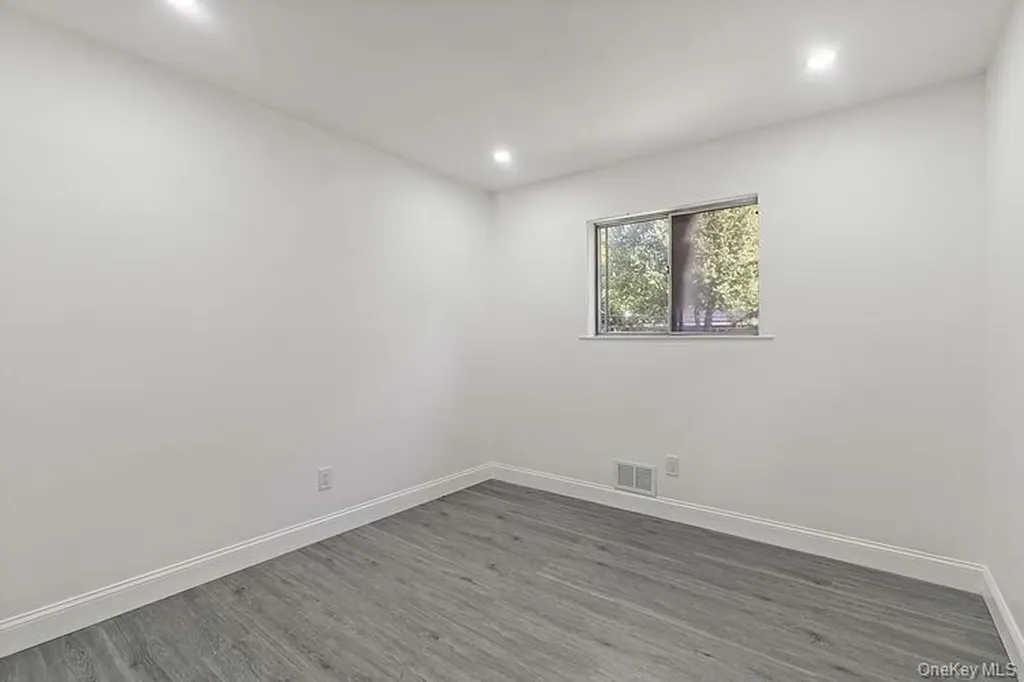 31 Amarillo Drive Nanuet NY 10954
