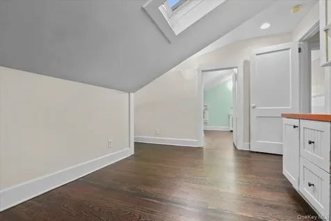 625 Lorraine Street Mamaroneck NY 10543