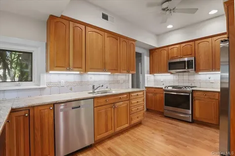 625 Lorraine Street Mamaroneck NY 10543