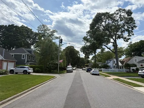 66 Euclid Avenue Massapequa NY 11758