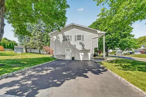 7 Stander Lane Thiells NY 10984