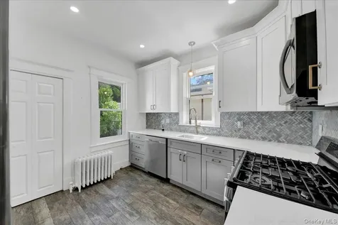 925 Reynolds Street Peekskill NY 10566