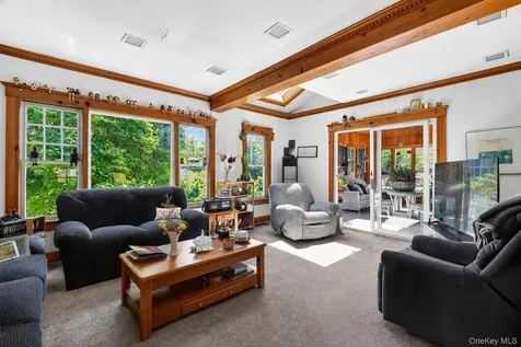 616 Munro Avenue Mamaroneck NY 10543