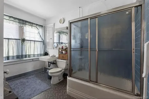 616 Munro Avenue Mamaroneck NY 10543