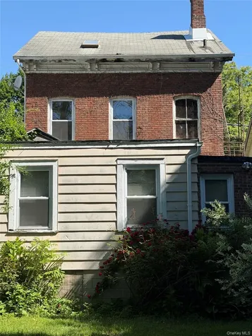 41 Gifford Avenue Poughkeepsie NY 12601