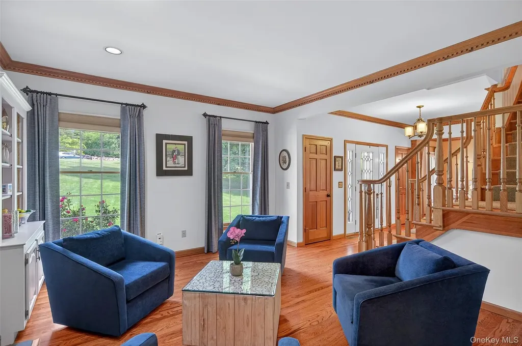 7 Huntington Connecticut Lane New Fairfield CT 06812