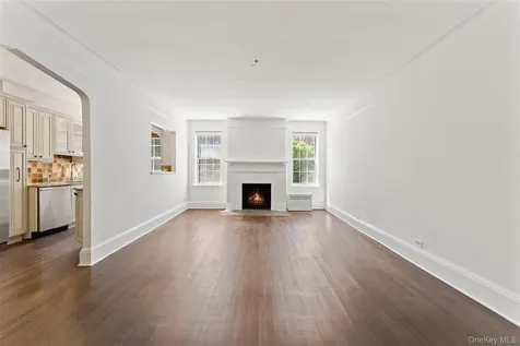 25 Parkview Avenue Bronxville NY 10708