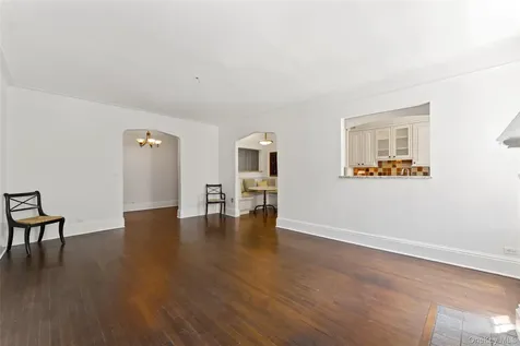 25 Parkview Avenue Bronxville NY 10708