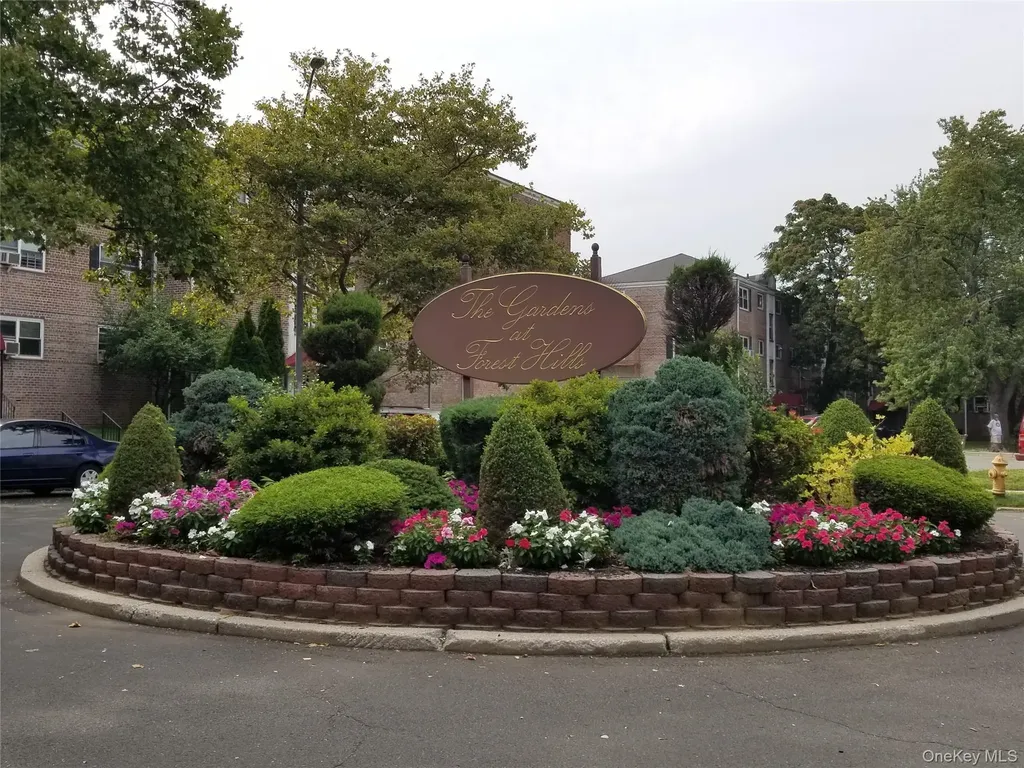 66-10 111 Street Forest Hills NY 11375