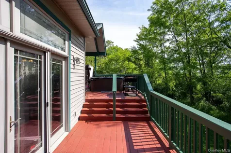 22 Noble Street Coxsackie NY 12051