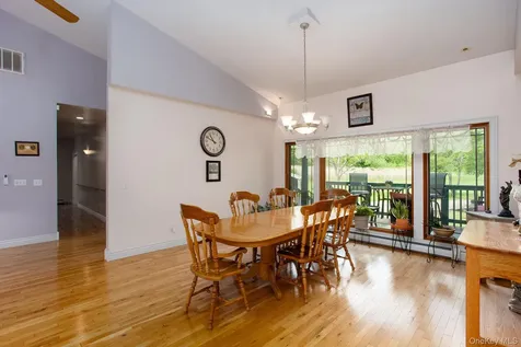 22 Noble Street Coxsackie NY 12051