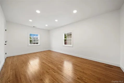 3914 Waverly Avenue Seaford NY 11783