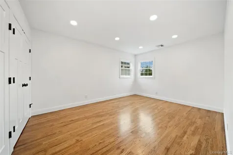 3914 Waverly Avenue Seaford NY 11783