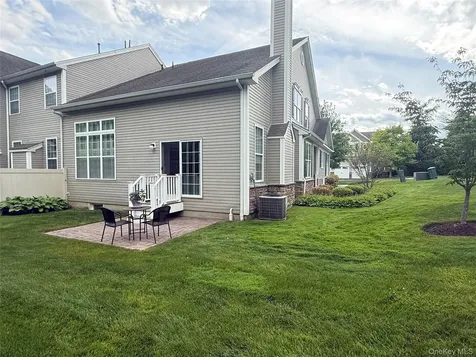 30 Pritchard Court Fishkill NY 12524