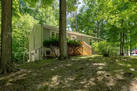 662 Willow Brook Road Clinton Corners NY 12514