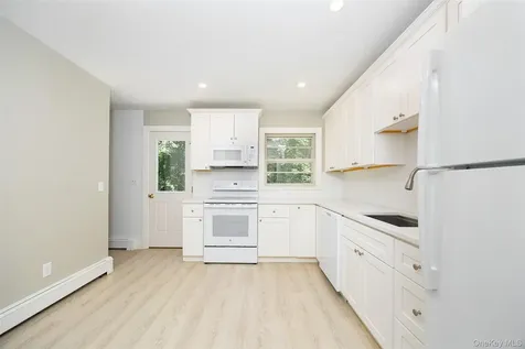 662 Willow Brook Road Clinton Corners NY 12514