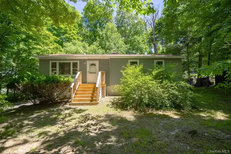 662 Willow Brook Road Clinton Corners NY 12514