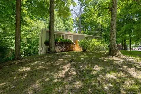 662 Willow Brook Road Clinton Corners NY 12514