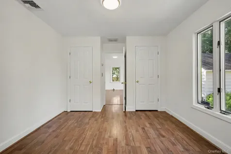13 Dellworth Drive Yorktown Heights NY 10598