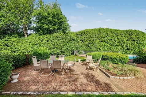 13 Dellworth Drive Yorktown Heights NY 10598
