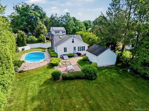 13 Dellworth Drive Yorktown Heights NY 10598