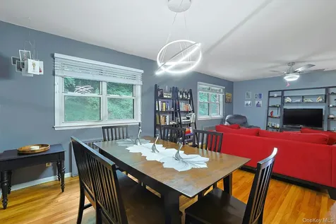 161 Charter Circle Ossining NY 10562