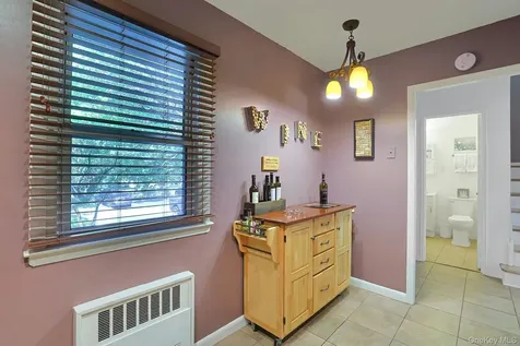 161 Charter Circle Ossining NY 10562