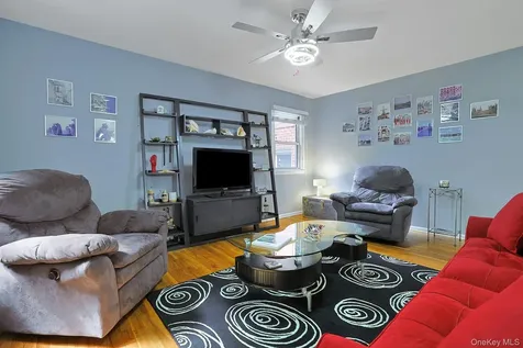 161 Charter Circle Ossining NY 10562