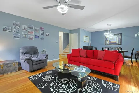 161 Charter Circle Ossining NY 10562